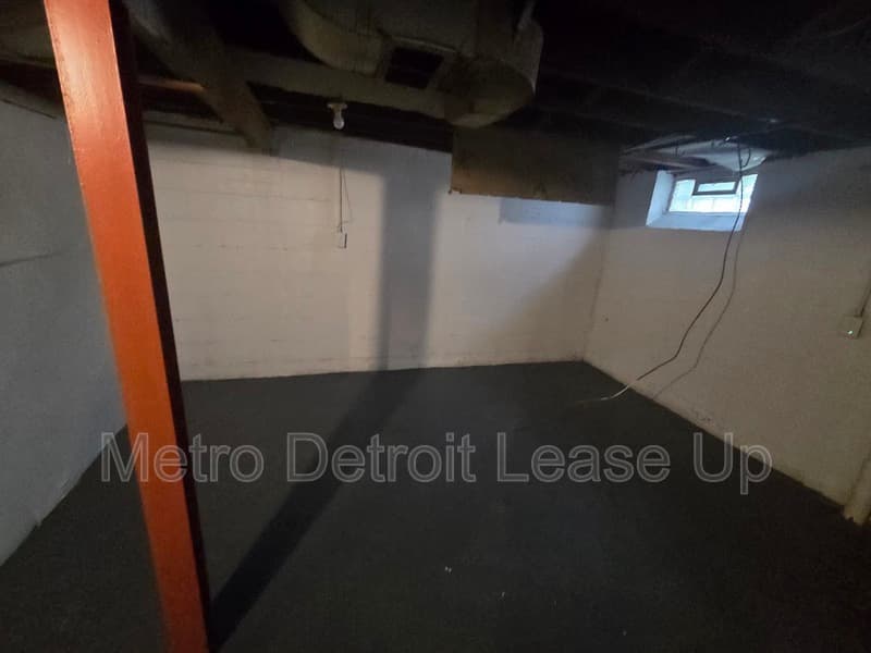 Detroit House: 16433 Manning Street