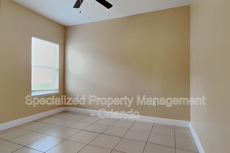 Ocala House: 5017 SW 165th Street Rd