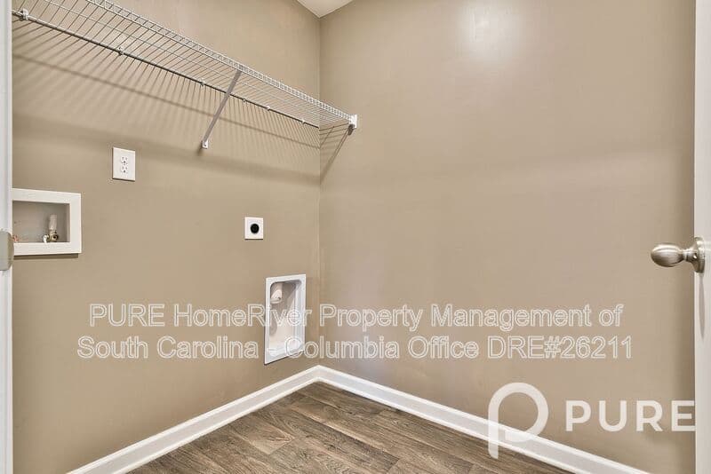 Lugoff House: 173 Rippling Way