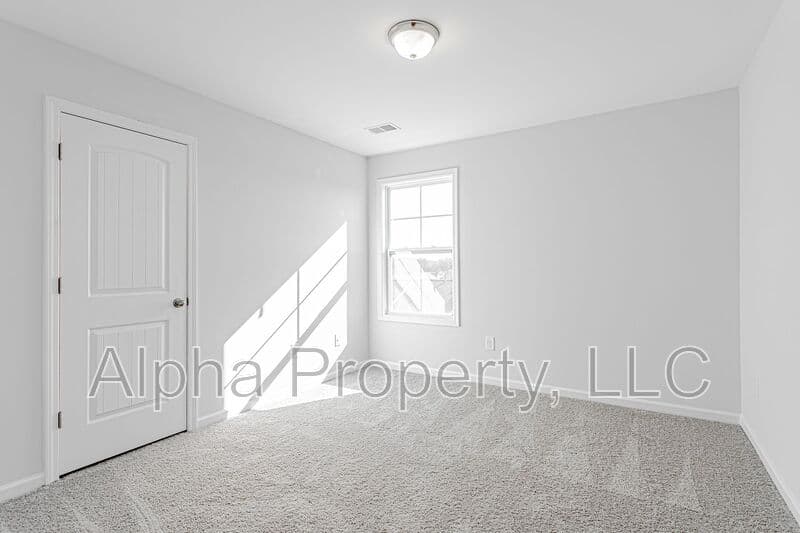 Greer House: 328 Trail Branch Ct