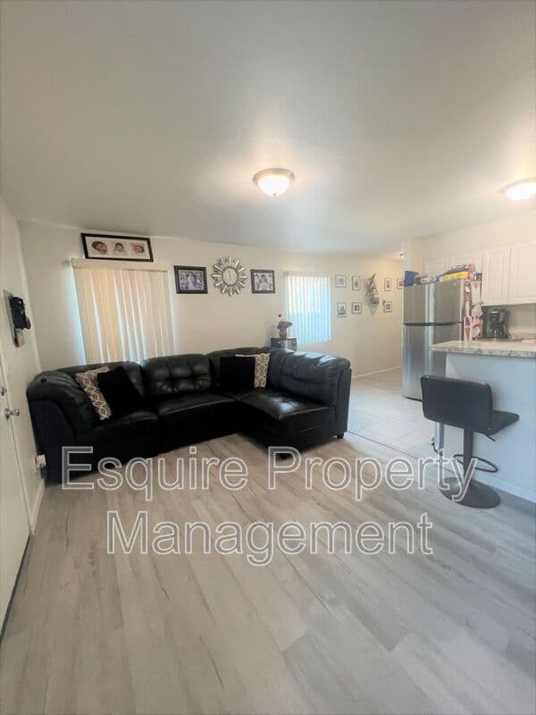OXNARD Condo: 309 HILL LLC