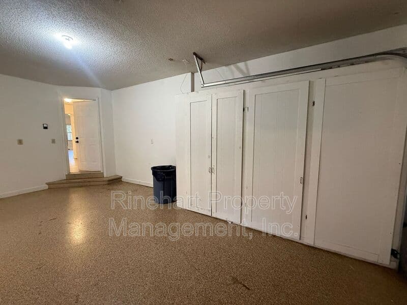Tega Cay House: 12108 Baywoods Drive