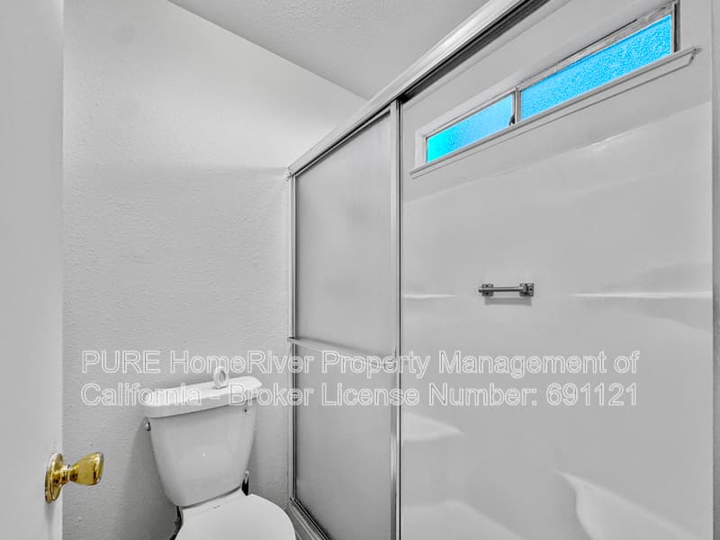 Sacramento House: 4250 Red Deer Way