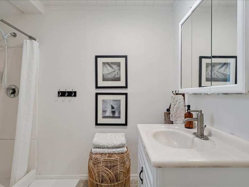 Guerneville Townhome: 14975 River Road