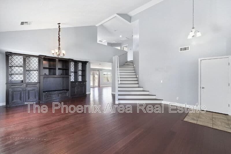 San Tan Valley House: 2669 W Quick Draw Way