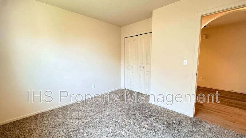 Pasco House: 5709 Sidon Ln.,