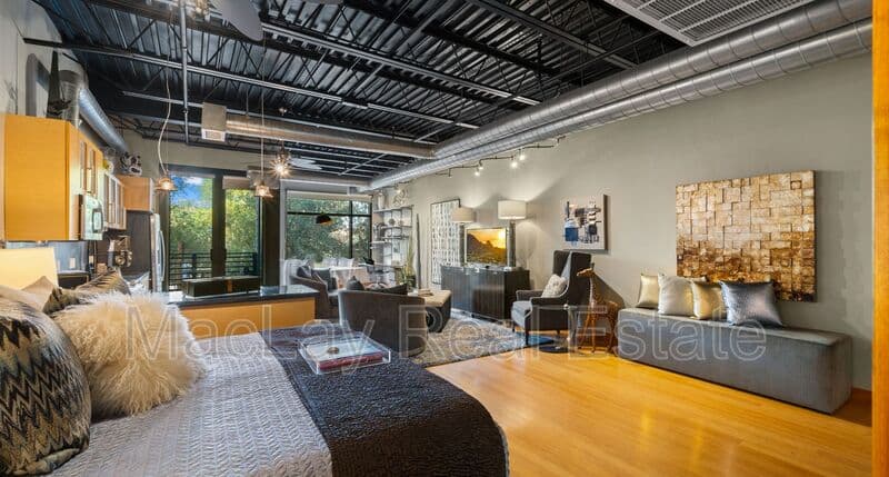 Scottsdale Condo: 4020 N Scottsdale rd
