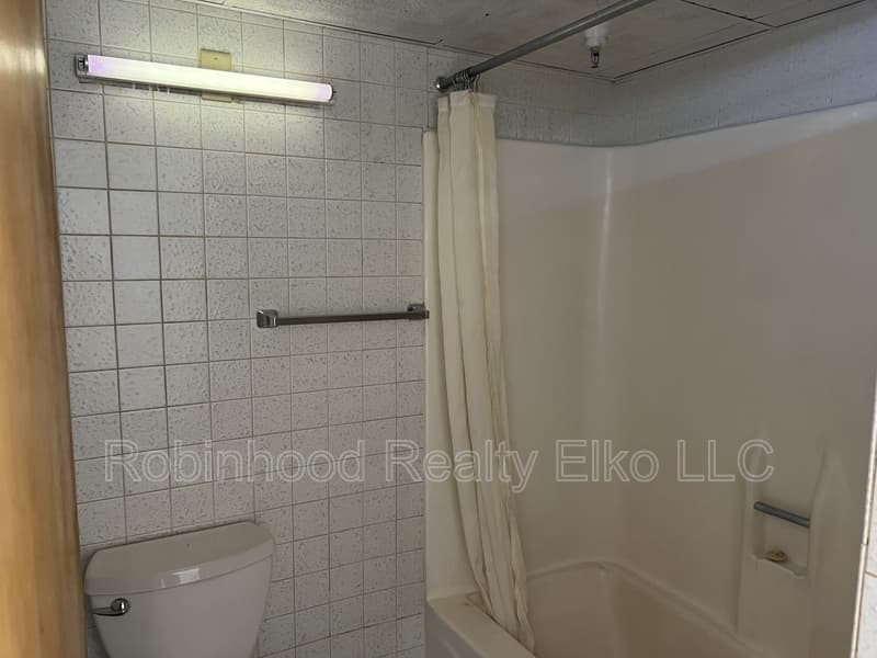 Wells Condo: 340 6th Street #35
