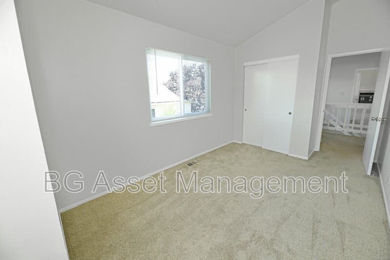 Rodeo House: 810 3rd St