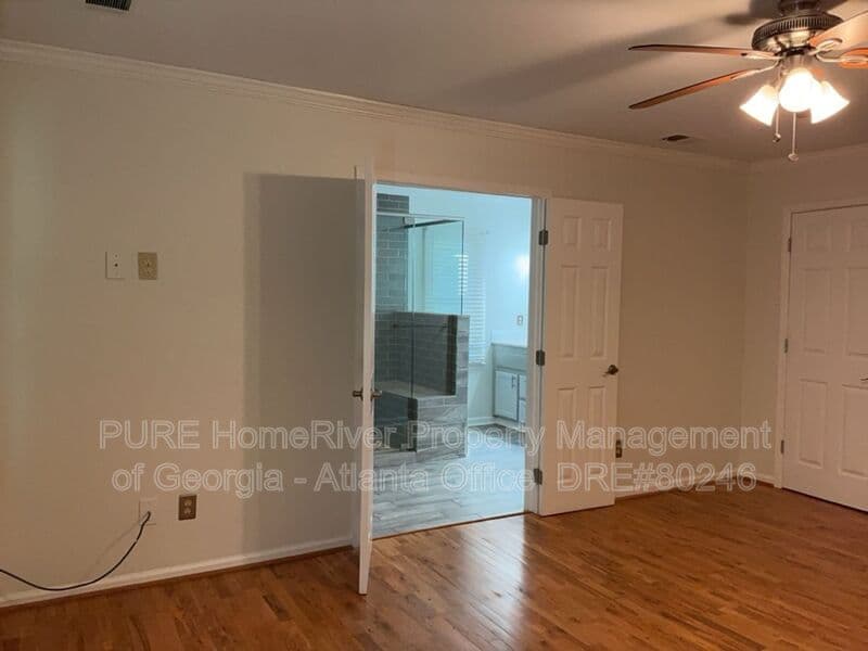 Alpharetta House: 8031 Henderson Ct