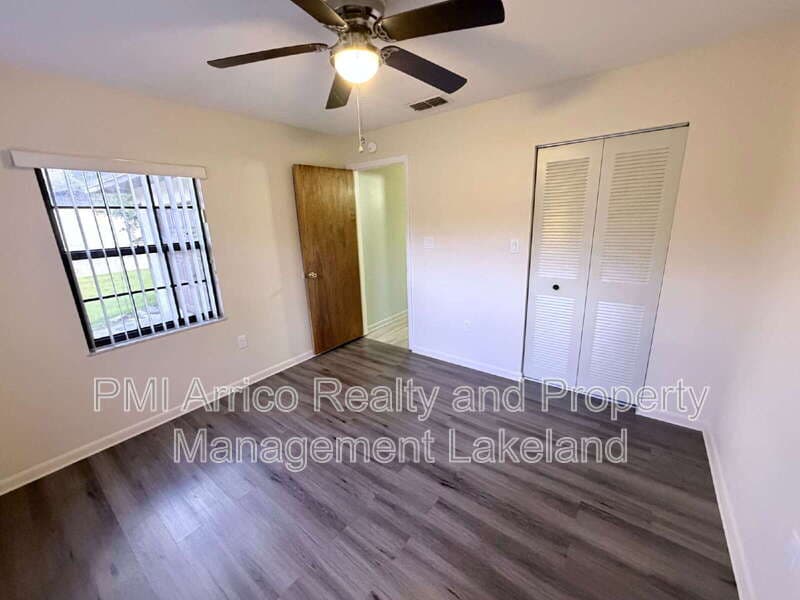 Lakeland Condo: 3213 Julia Court