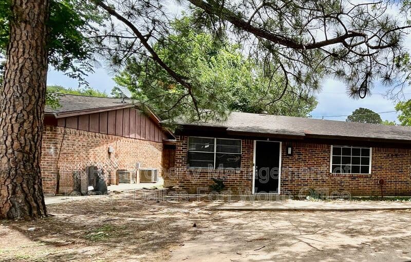 Arlington Condo: 409 Cousins Lane A