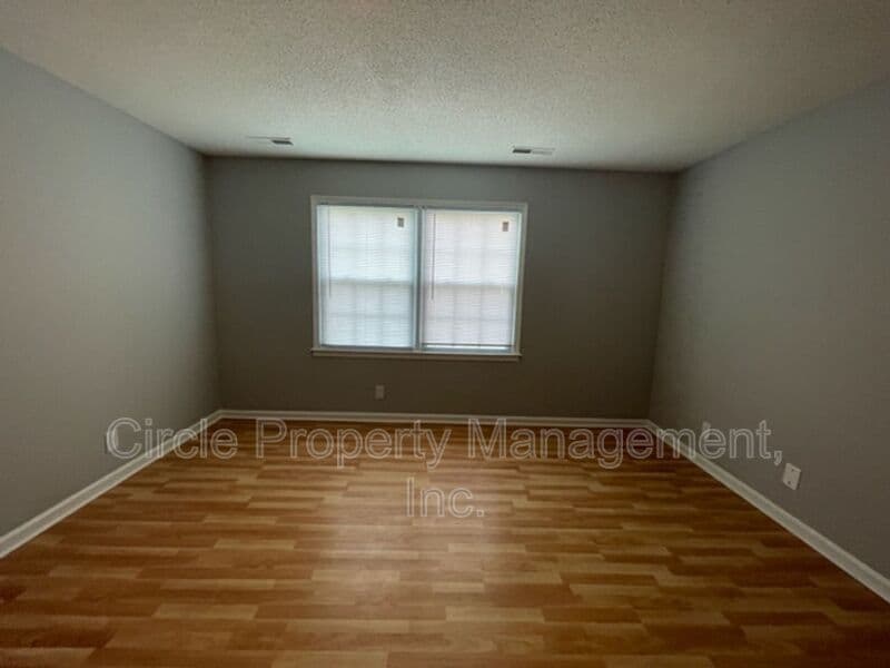 Meridianville Condo: 111 Claybill Drive NW