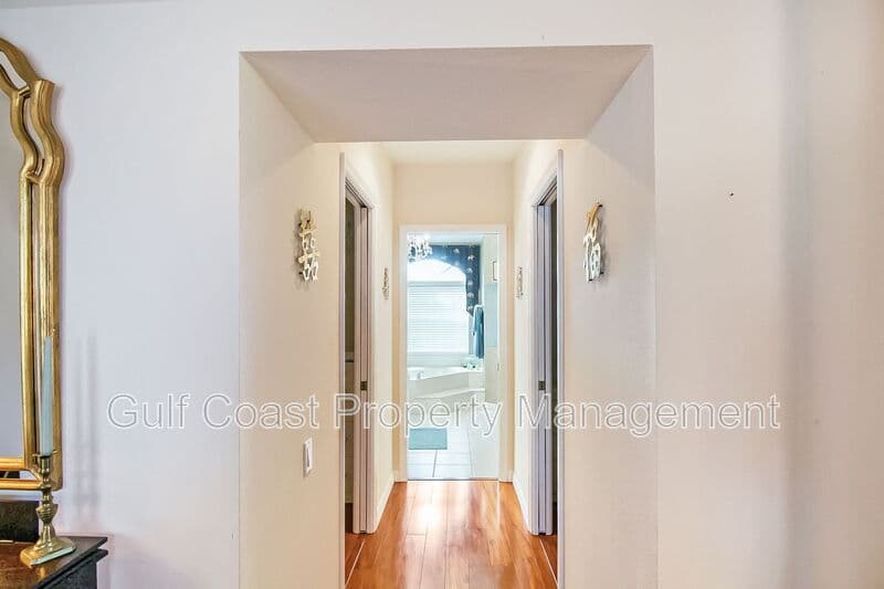 Nokomis House: 2107 Calusa Lakes Blvd