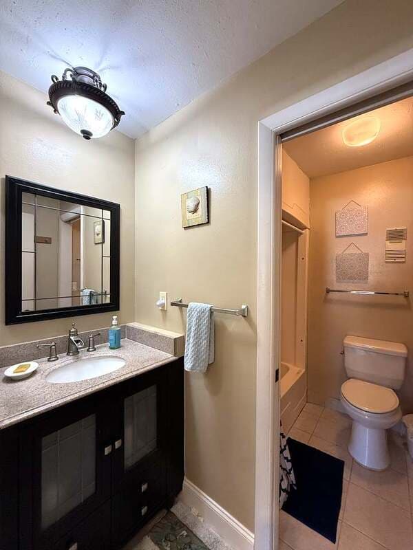 Temple Terrace Townhome: 8645 Lake Isle Drive - 1