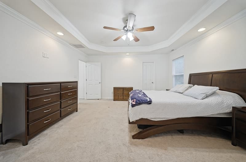 Norfolk House: 1014 Avenue H