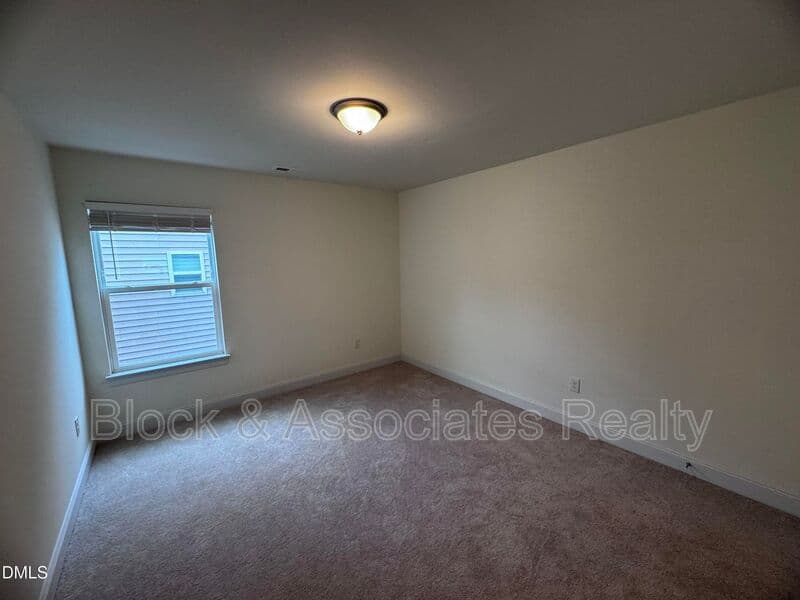 Garner House: 296 Ford Meadows Dr