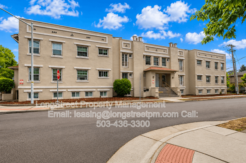 Corvallis House: 1745 NW Jackson Ave