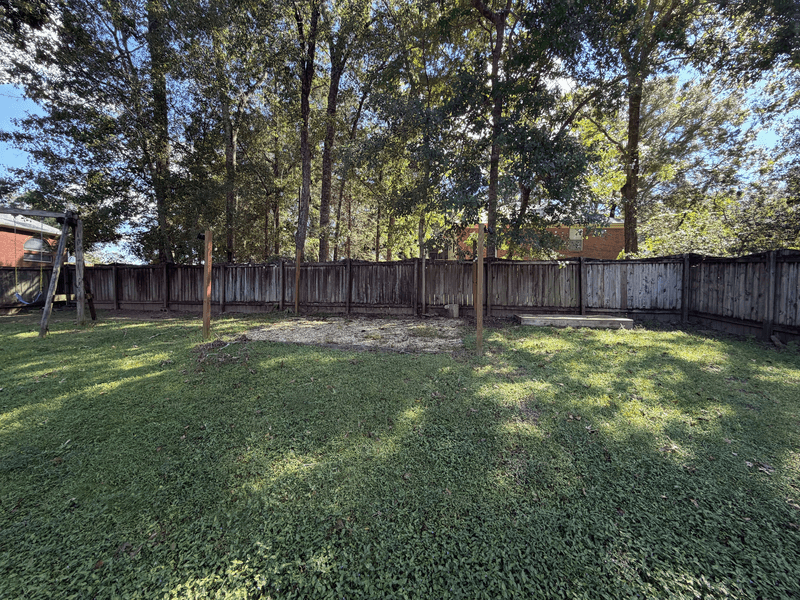 Tallahassee House: 1829 Wagon Wheel Cir W