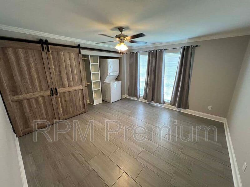 Baton Rouge Condo: 10438 Jefferson Hwy Unit D