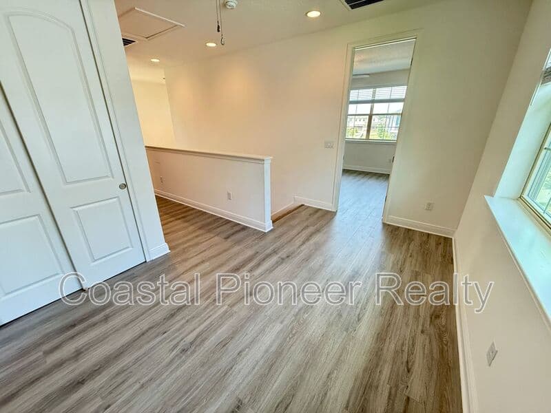 St Cloud House: 2956 Tupelo Lp