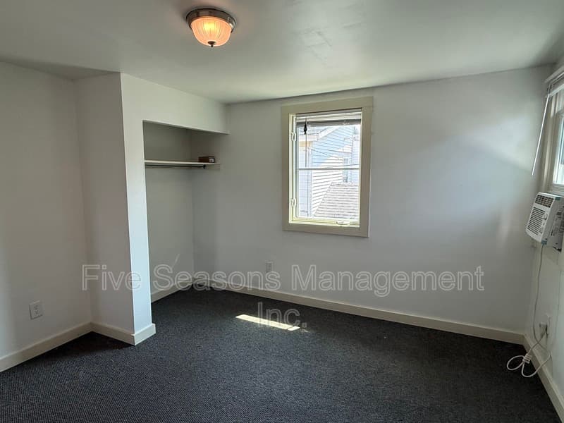 Burlington Condo: 133 Elmwood Avenue - 4