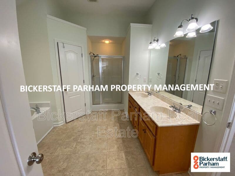 Fortson House: 4613 English Ivy Drive