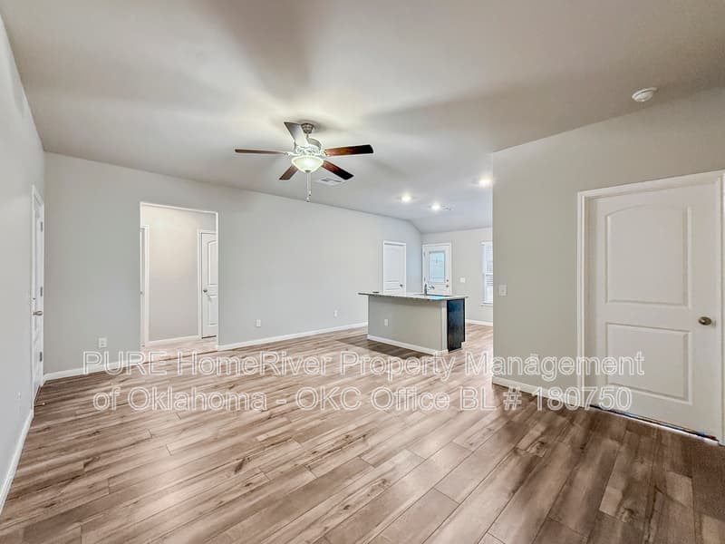 El Reno House: 1609 Vermilion Ln