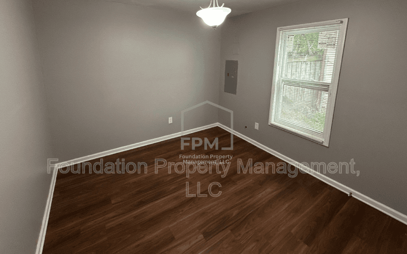 Memphis House: 1663 Humber Street