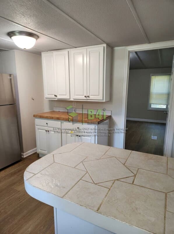 Macon House: 165 Chapel Hill Circle