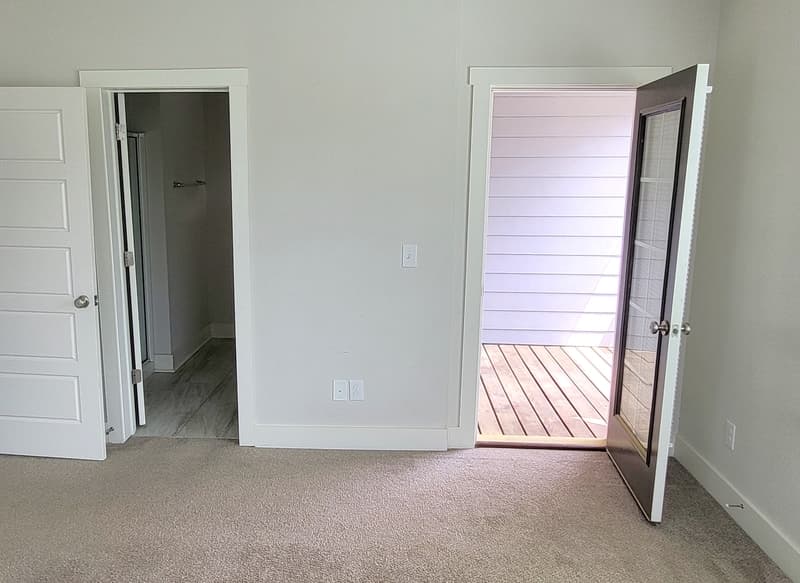 Wake Forest Condo: 861 South Franklin Street