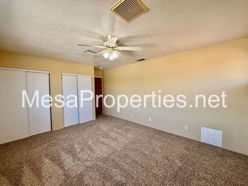 Apple Valley House: 18633 Kamana Rd.
