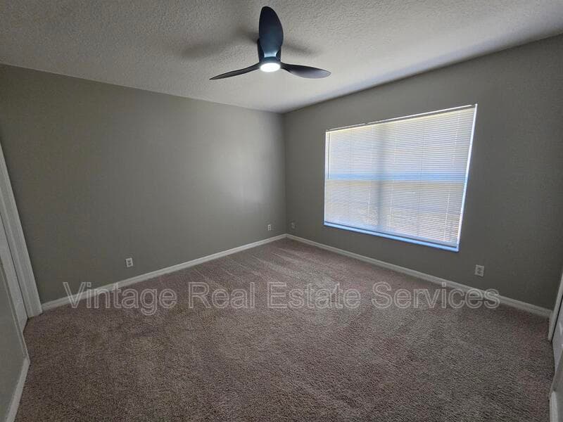 Valrico House: 3342 Spy Tower Ct