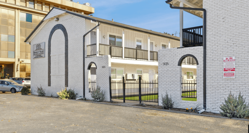 Fort Worth Condo: 3123 South University Drive - 11