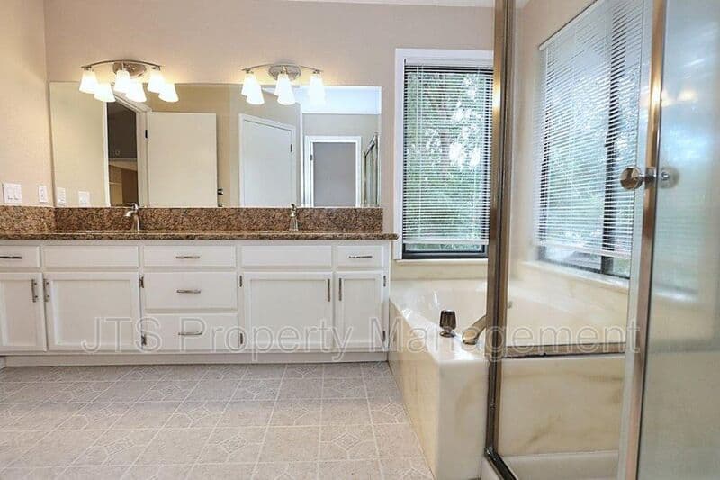 Gold River House: 2173 Roaring Camp Drive