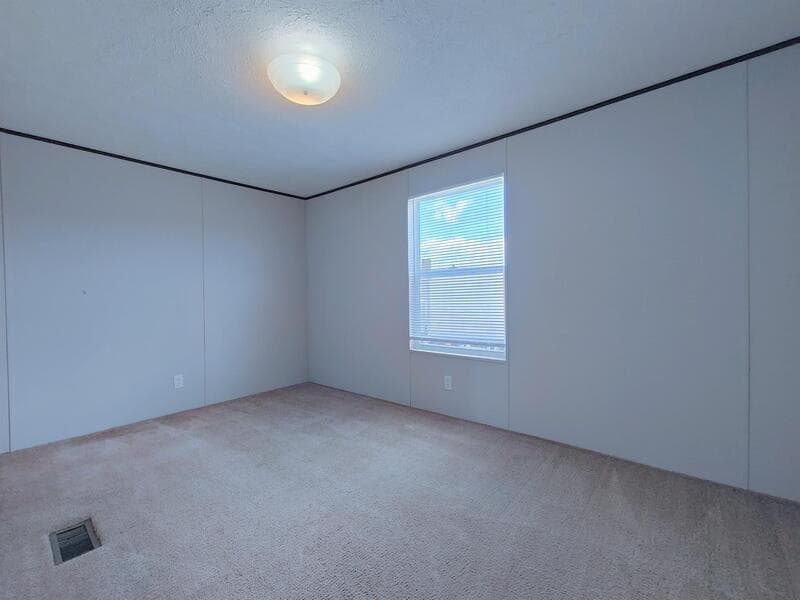 Rocky Mount House: 312 West Tower Lane