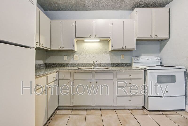 Oklahoma City House: 2114 N Bath Avenue