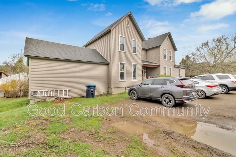 Fredonia Condo: 324 Temple