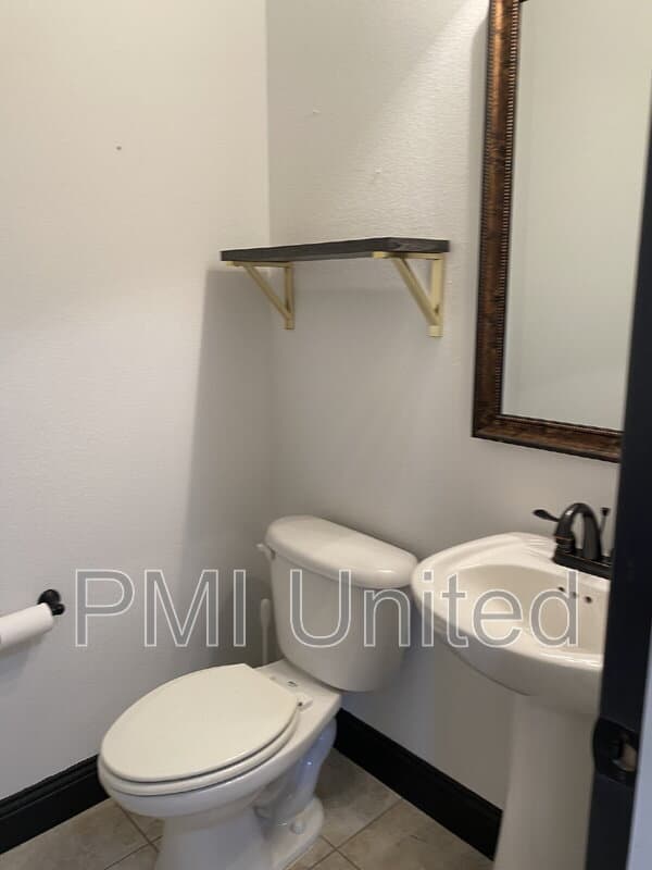 Fort Worth House: 4108 Volk Ct