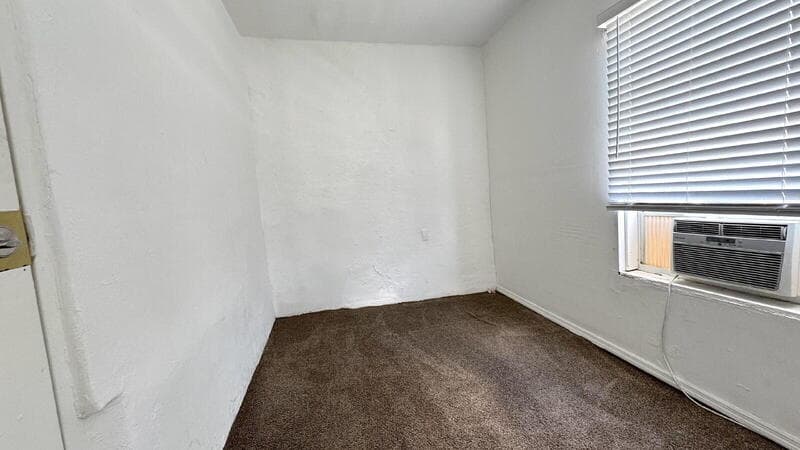 Daytona Beach Condo: 419-421 N Wild Olive Ave