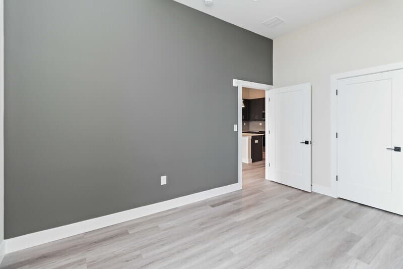 Flemington Apartment: 70 Church St