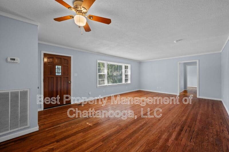 Soddy Daisy House: 9851 Millsaps St