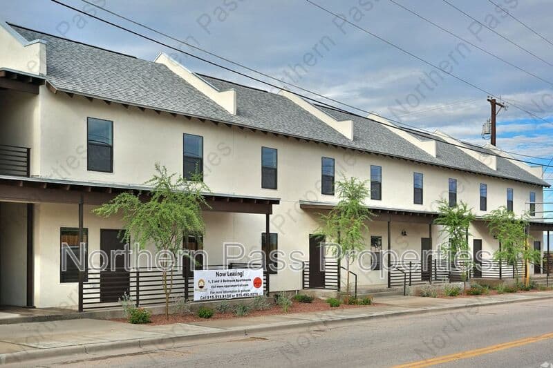 El Paso Condo: 1061 Ranger Trail