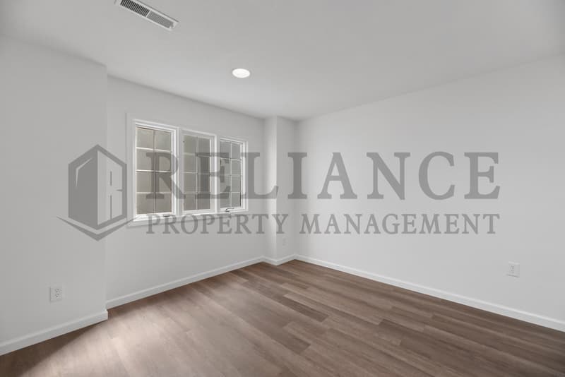 Wichita House: 7211 Bainbridge Road