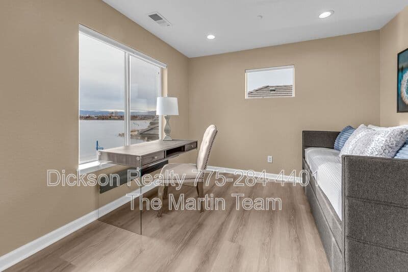 Sparks House: 1165 Harbour Cove Court