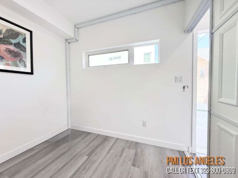 Los Angeles Condo: 1258 Leighton Avenue