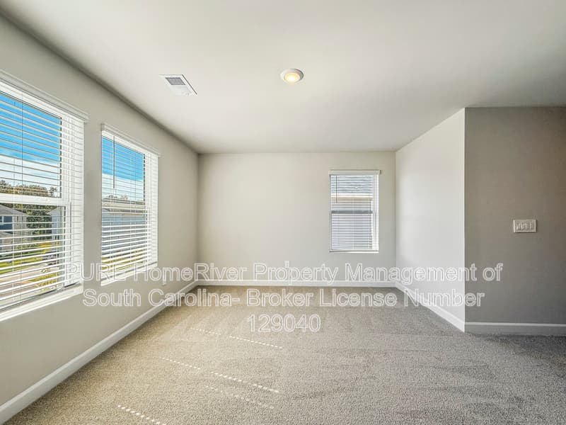 Spartanburg House: 714 Cozy Bluff Rd