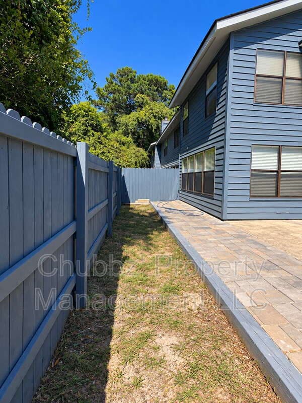 Port Royal Townhome: 11 Battery Lane