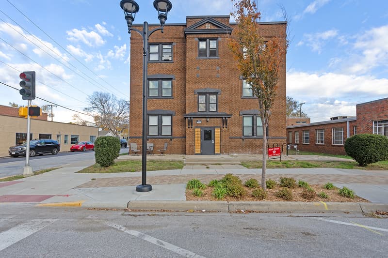 North Kansas City Condo: 2029 Swift St - 207