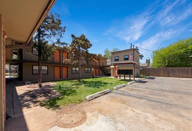 Oklahoma City Condo: 1433 Northwest 24th Street - 201